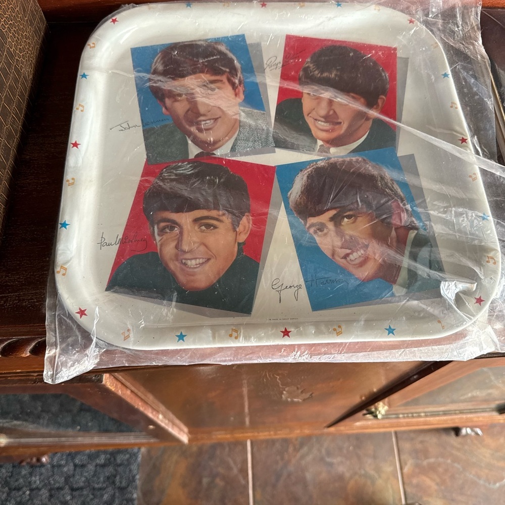 Vintage Band Member Tray with Red and Blue Accents